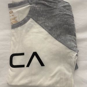 RVCA WOMENS small longsleeve